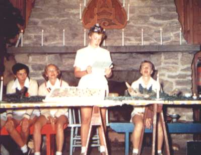 Midnight Banquet, 1954